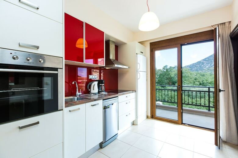 Aparthotel Pantheon Villas & Suites
