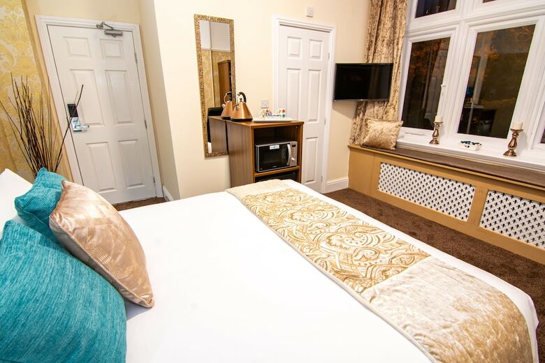 Trivelles Park Hotel