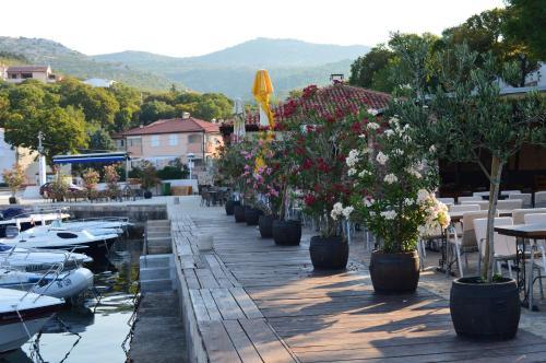 Apartments Malnar