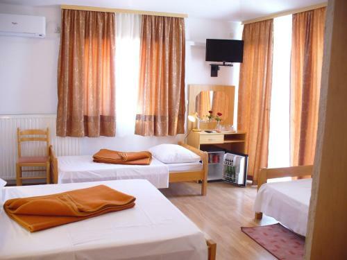 Bed & Breakfast Pansion Comfort Sidro