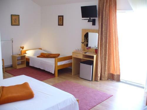 Bed & Breakfast Pansion Comfort Sidro