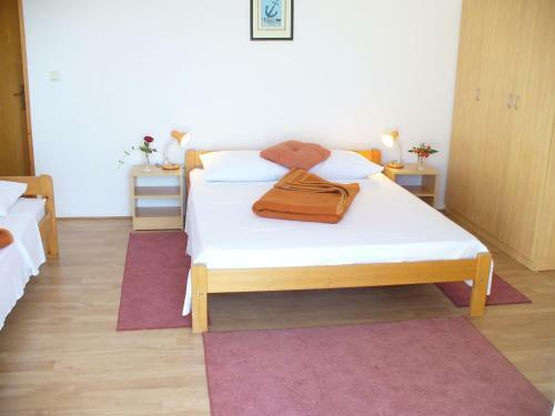 Bed & Breakfast Pansion Comfort Sidro