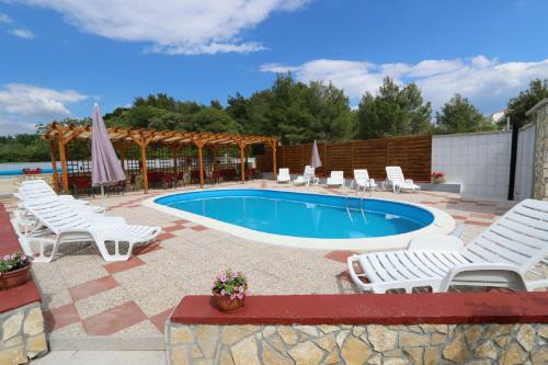 Bed & Breakfast Pansion Comfort Sidro