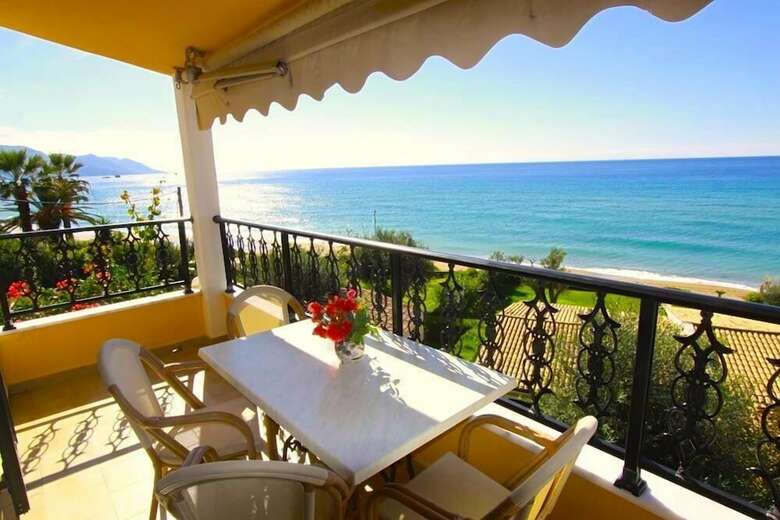 Hotel Glyfada Beach - Menigos Resort