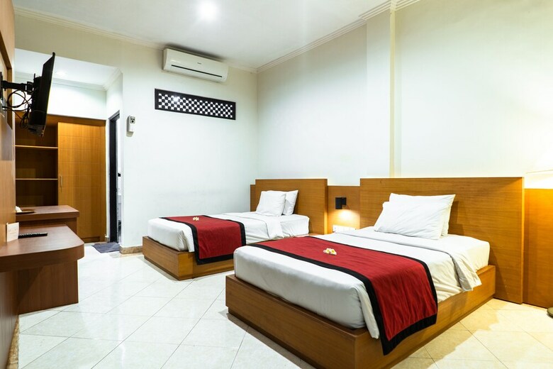 Maxi Hotel & Spa
