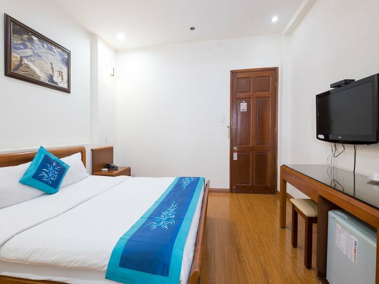 Blue River Hotel