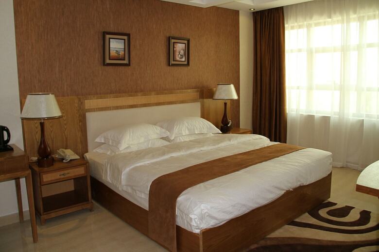 City Center Hotel