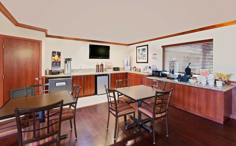 Motel Super 8 By Wyndham Corpus Christi Northwest