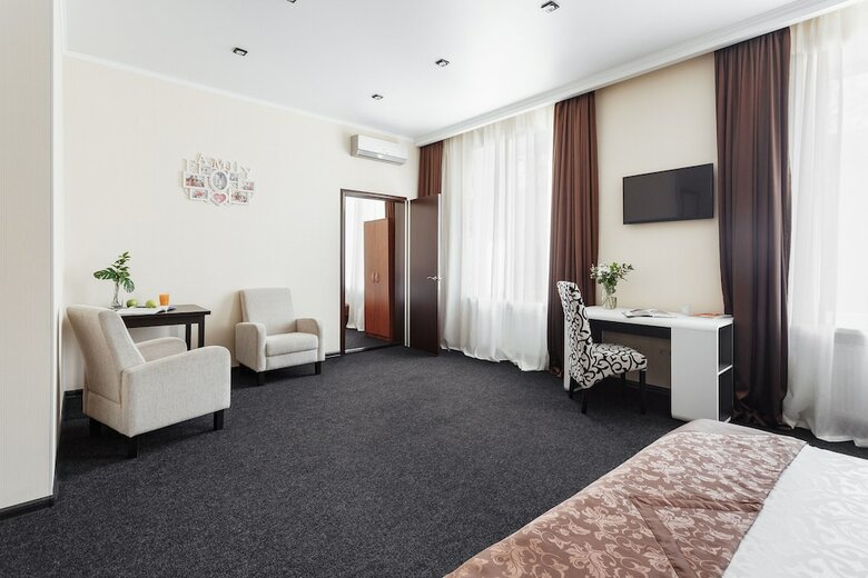 Apollo Hotel