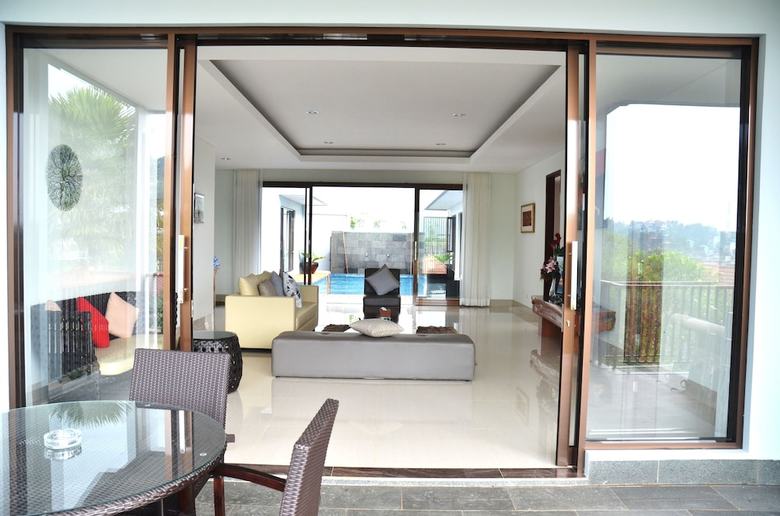 Kencana Villa 7 Bedrooms With A Private Pool
