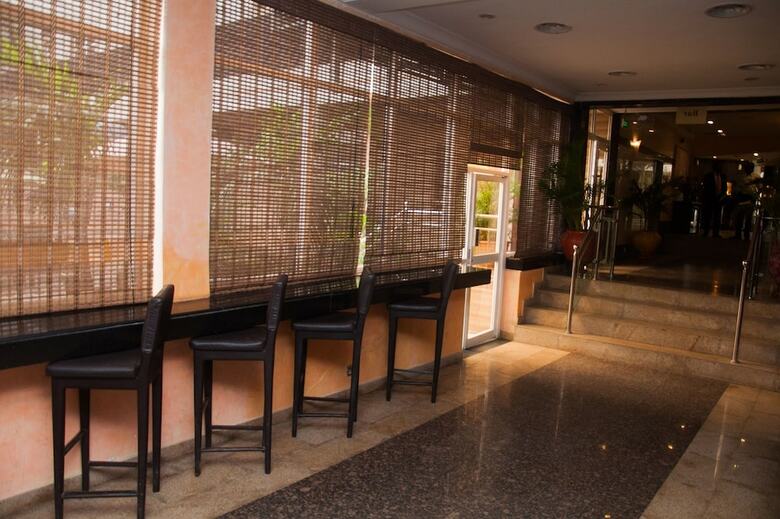 D Palms Airport Hotel