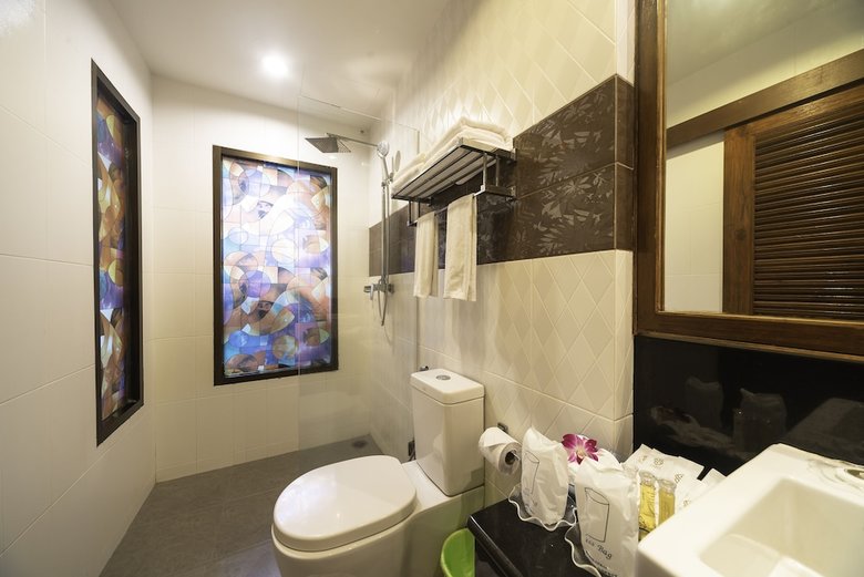 Hotel Shanaya Beach Resort & Spa Phuket