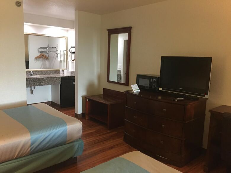 Motel 6 Nashville, Tn - Airport