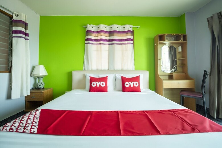 Hotel Oyo 663 Green Beach Room