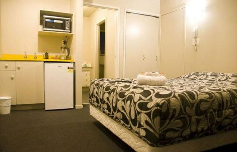 Middlemore Motel
