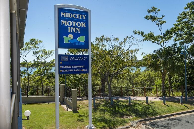 Mid City Motor Inn