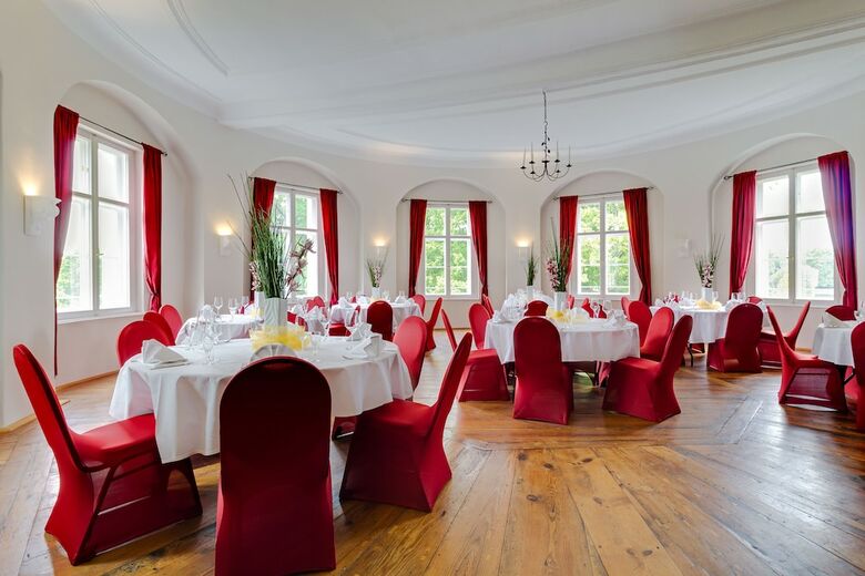 Schlosshotel F�rstlich Drehna