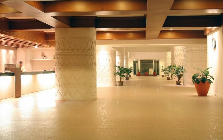 Hotel Tropicana