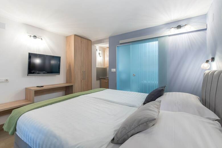 Posada Beachfront Apartmants Zanic