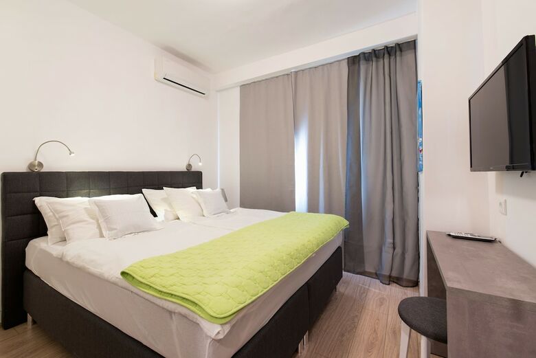 Posada Beachfront Apartmants Zanic