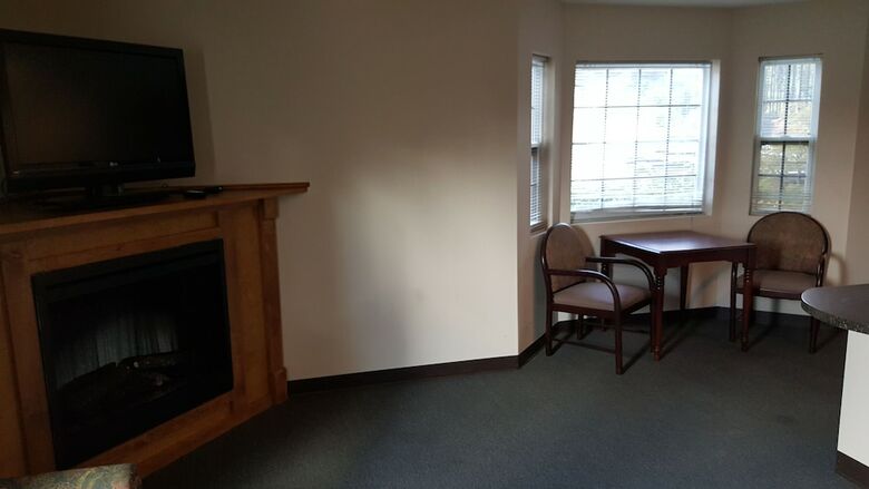 Motel High Falls Hide-a-way Lodging