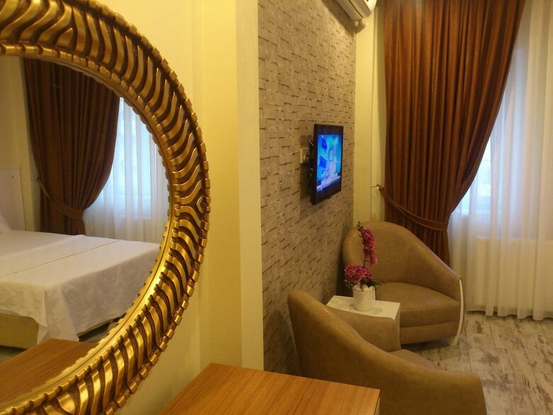 Bed & Breakfast Pera Main Hotel