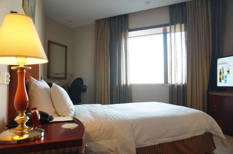 Jianguo Hotel Shanghai