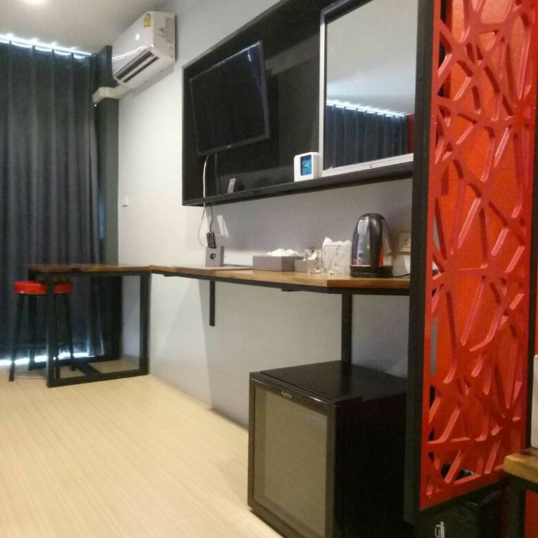 Hostal Red Roof In Hotel Ao Nang Beach