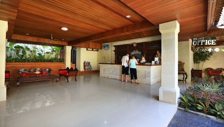 Laghawa Beach Inn Hotel