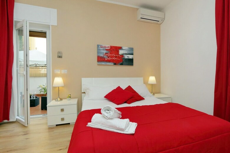 Hotel I Pini Di Roma - Rooms & Suites