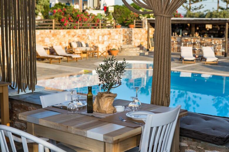 Parosland Hotel