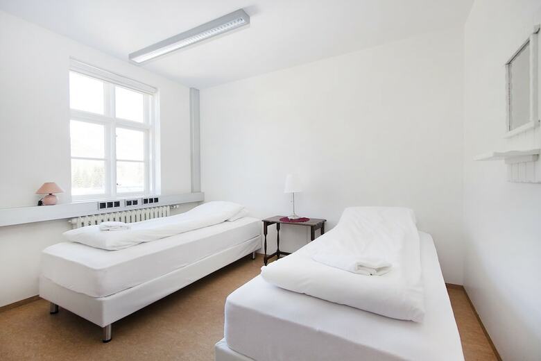 Hotel Heradsskolinn Historic Guesthouse