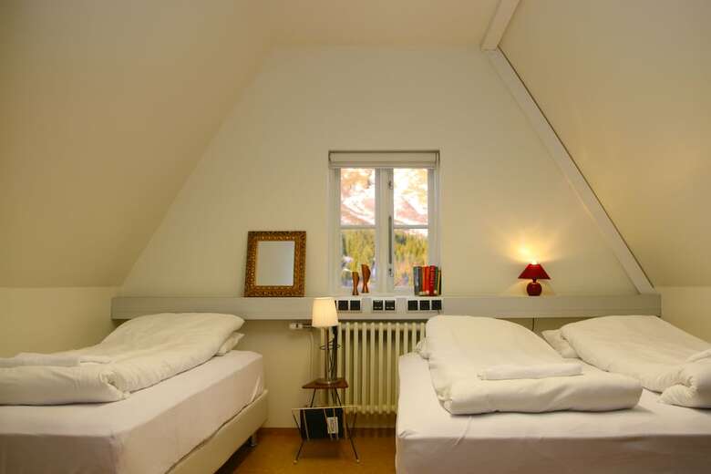 Hotel Heradsskolinn Historic Guesthouse