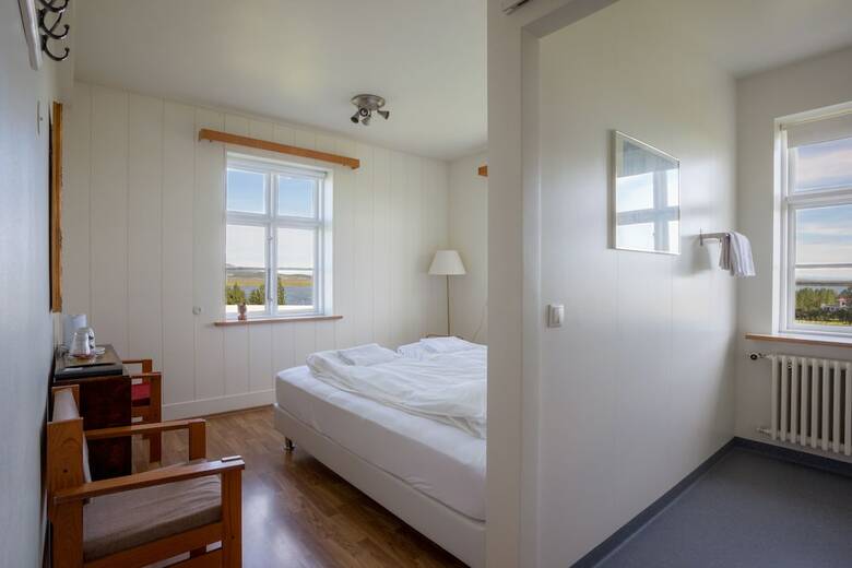 Hotel Heradsskolinn Historic Guesthouse
