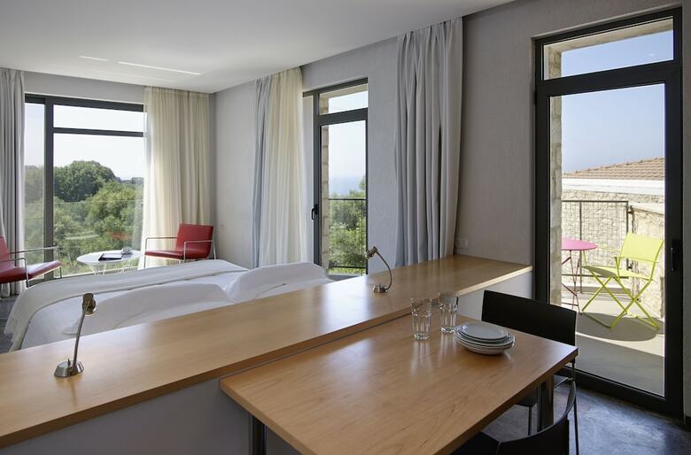 Aparthotel Leivatho Hotel