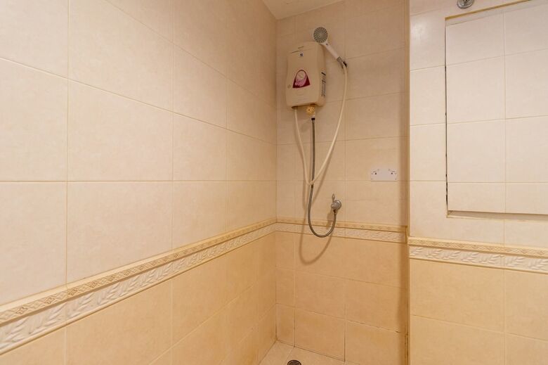 Chomsin Hua Hin Hotel