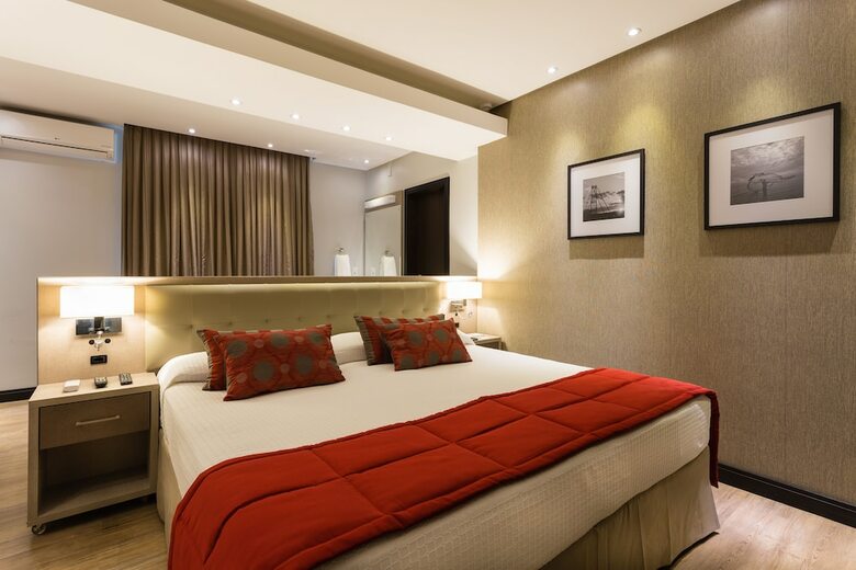 Hotel Faial Prime Su�tes