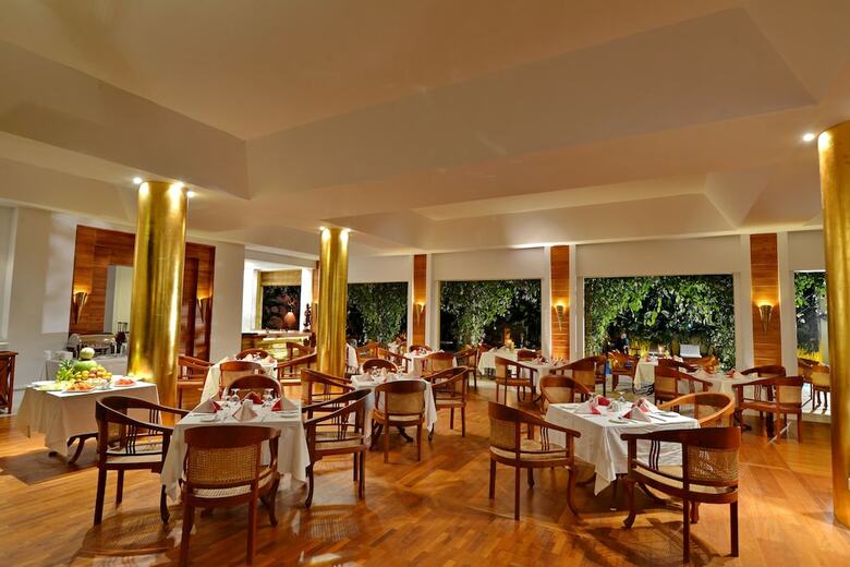 Areindmar Hotel