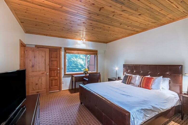 Apartamento Ice House Suites And Condominiums