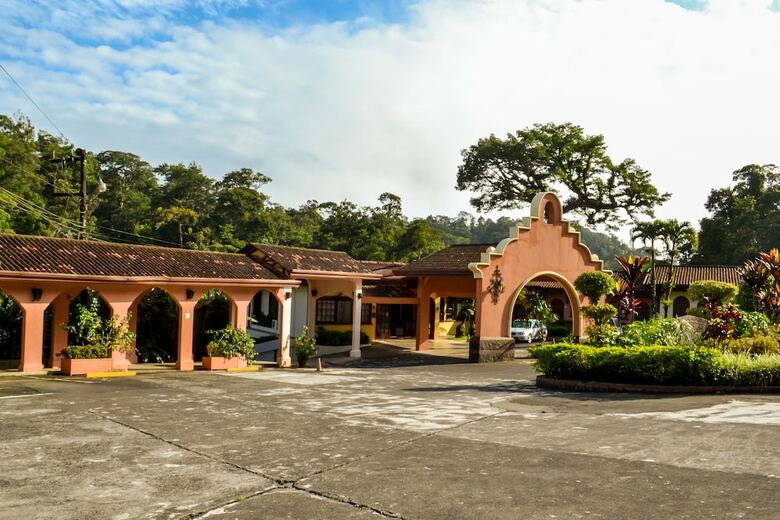 Apartamento Hotel El Tucano Resort & Thermal Spa