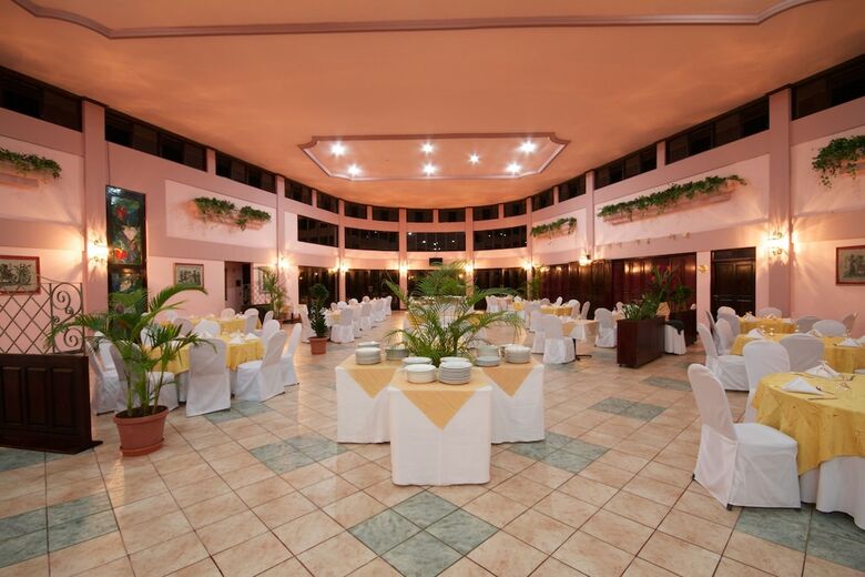 Apartamento Hotel El Tucano Resort & Thermal Spa