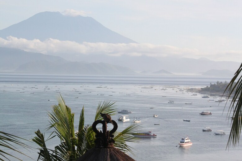 Hotel Coconuts Beach Resort