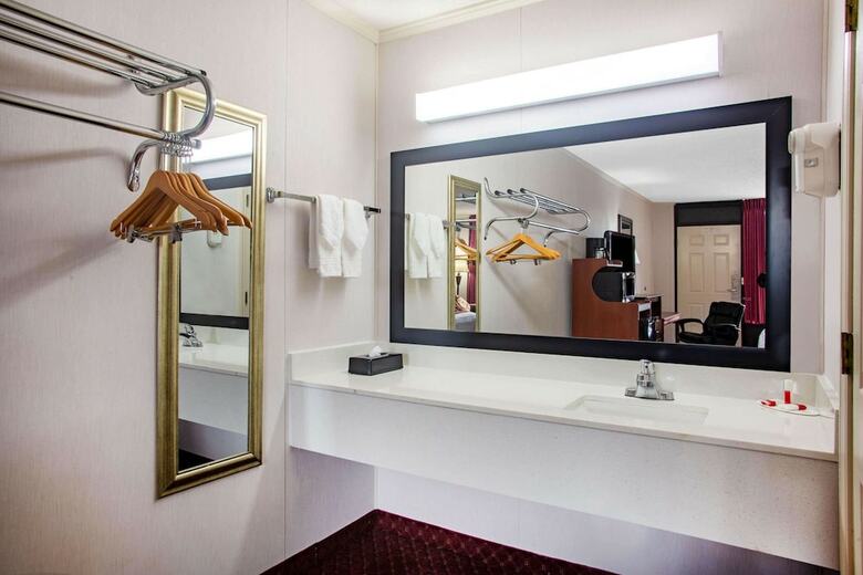 Motel Ramada By Wyndham Branson