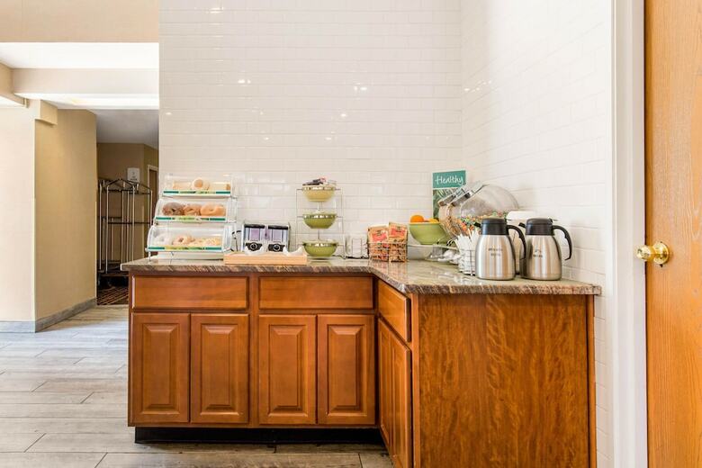 Hotel Quality Inn & Suites Georgetown - Seaford