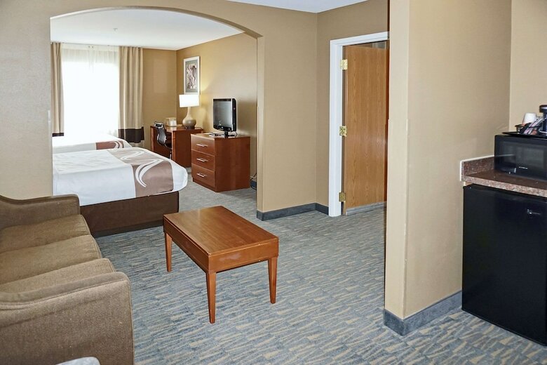 Hotel Quality Inn & Suites Georgetown - Seaford