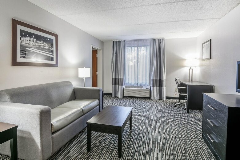 Hotel Comfort Inn University