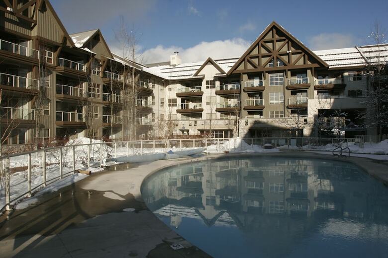 Resortquest At Aspens On Blackcomb