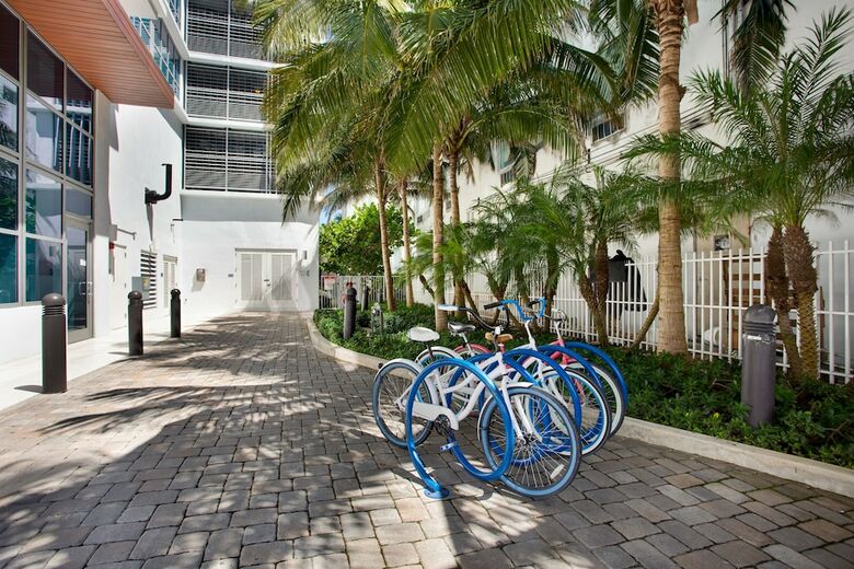 Apartamentos Monte Carlo By Miami Vacations