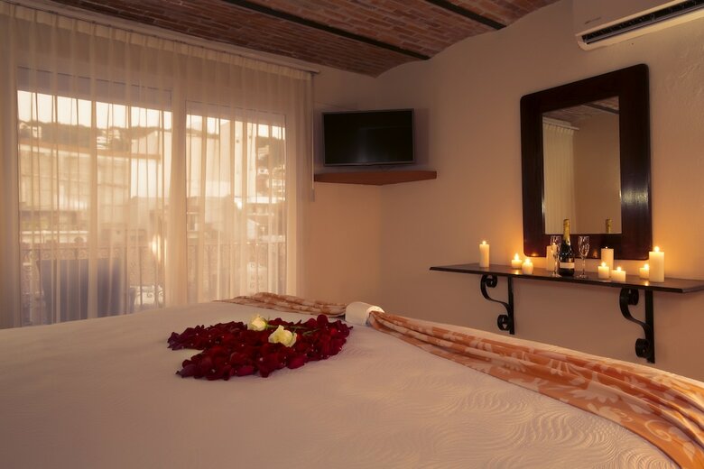 El Pescador Hotel
