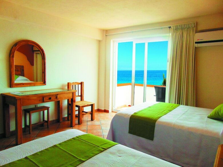 El Pescador Hotel